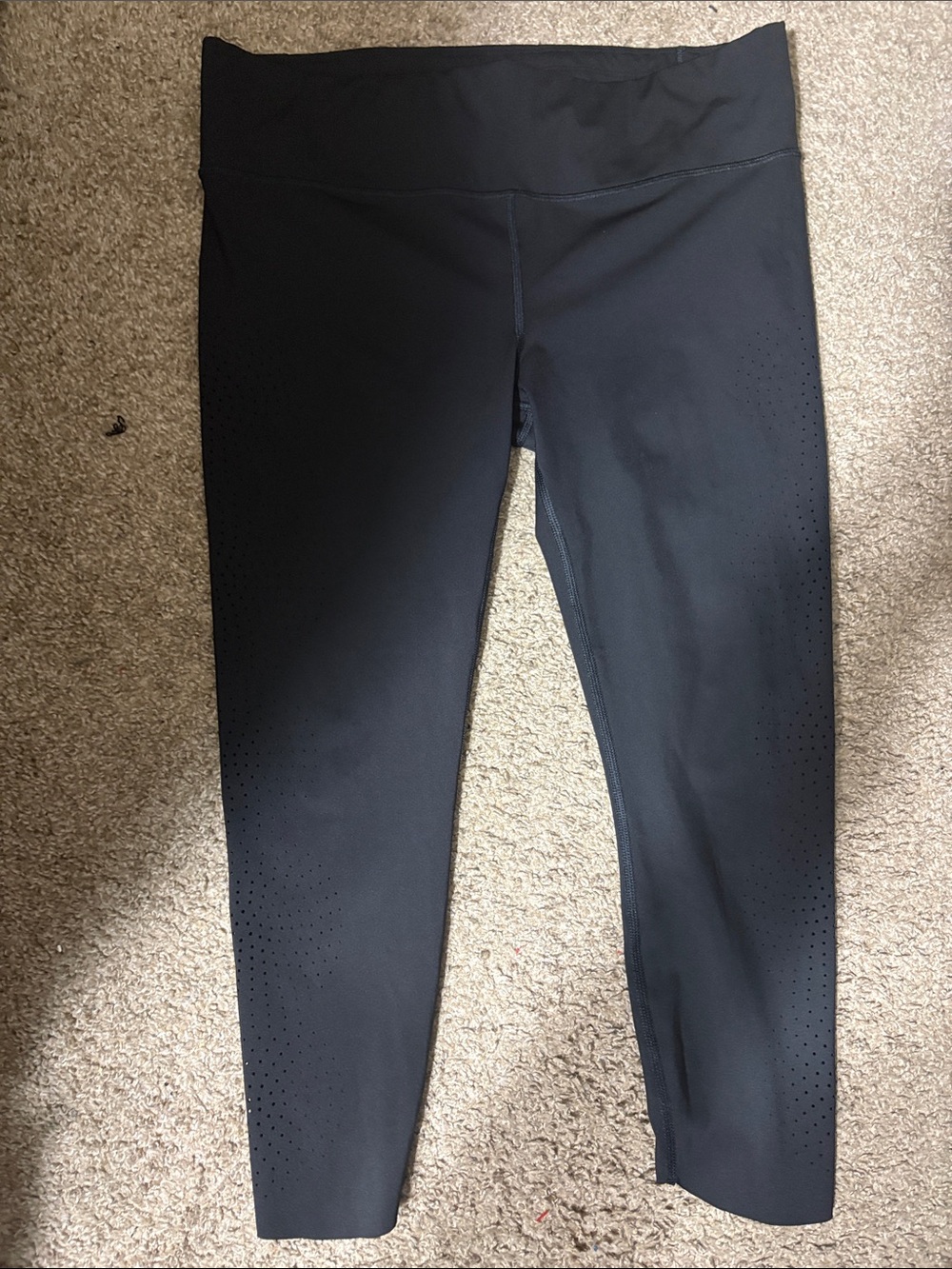 Athleta Black Laser Cut Legging Size Large